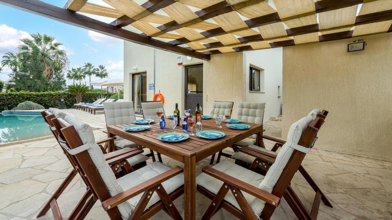 Villa Camelot By Ezoria Villas Korall-öböl Kültér fotó