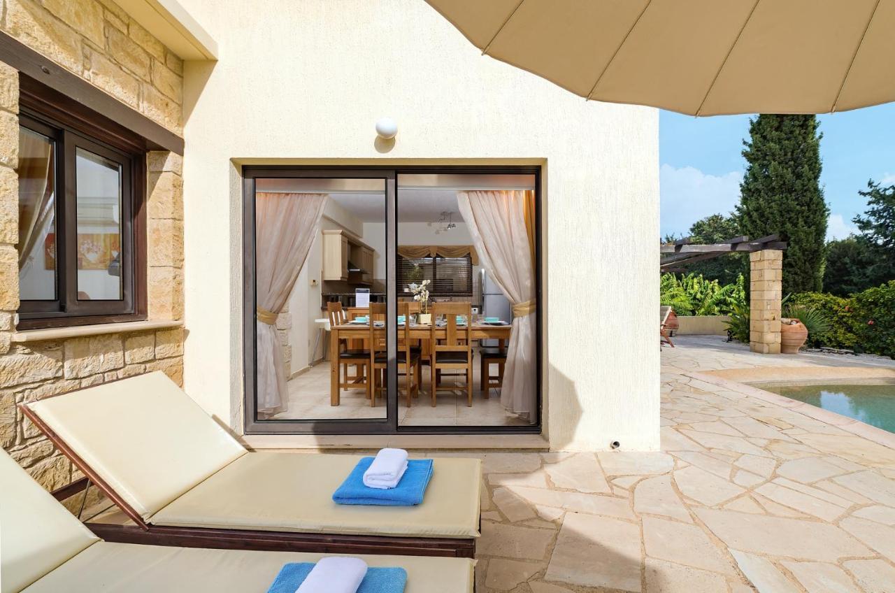 Villa Camelot By Ezoria Villas Korall-öböl Kültér fotó