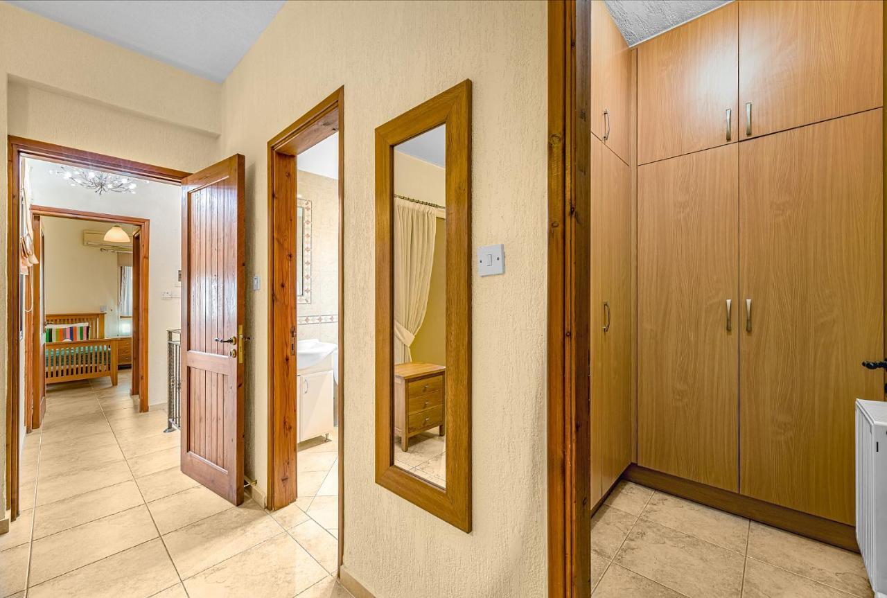 Villa Camelot By Ezoria Villas Korall-öböl Kültér fotó